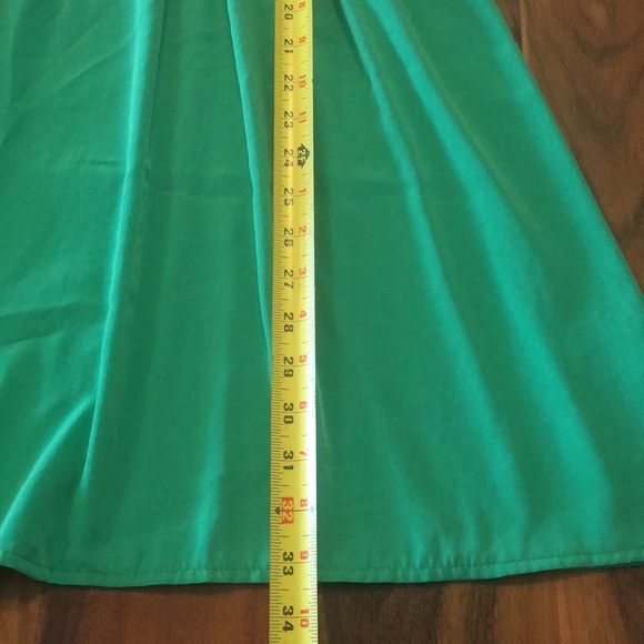 Dress - Picture 5 of 5